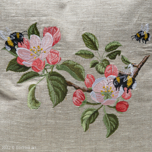 Подушка льняная «Пчёлки на цветах» 62017-5, серый / шелк лён Никифоровская мануфактура фото 4