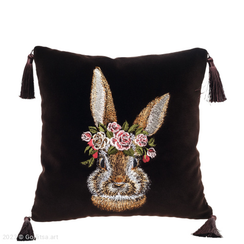 Подушка бархатная «Пушистый кролик» лицевая часть 62004-1, тёмно-коричневый / шёлк бархат Никифоровская мануфактура