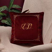 Подушка «Инициал», ручная вышивка золотными нитями